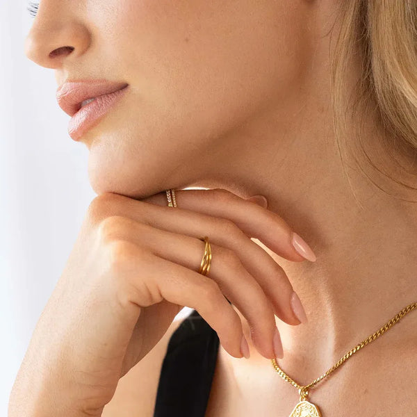 Bague délicate à emboîter