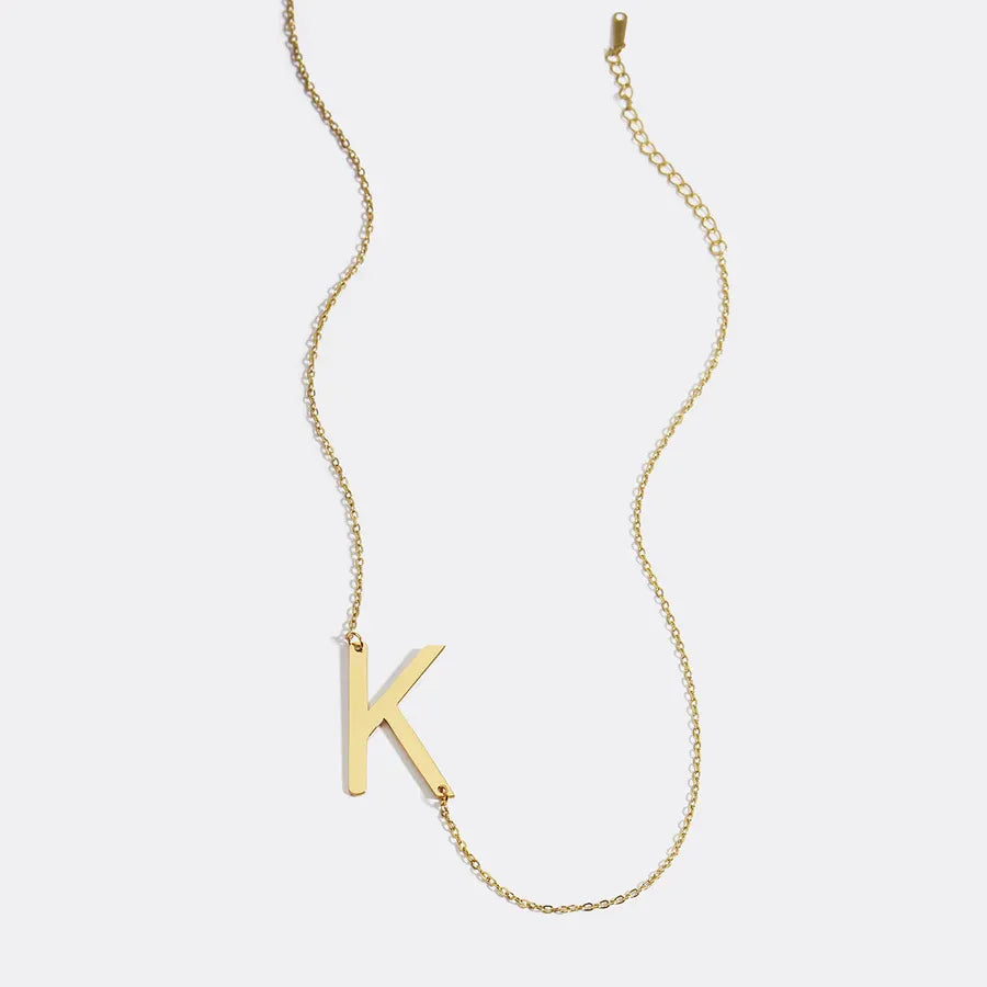 Collier avec initiale